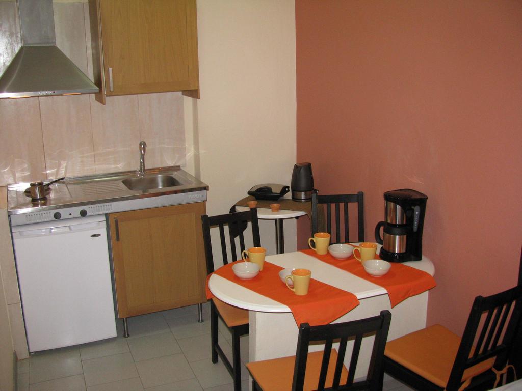 Villa Kokkinos Potos Quarto foto